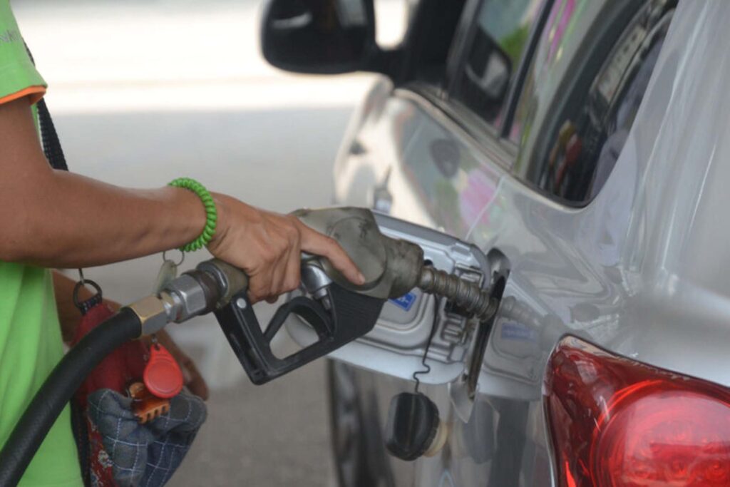 Octane 92 price falls below K2,000 per litre - Global New Light Of Myanmar