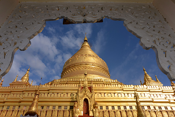 shwezigon pagoda 03